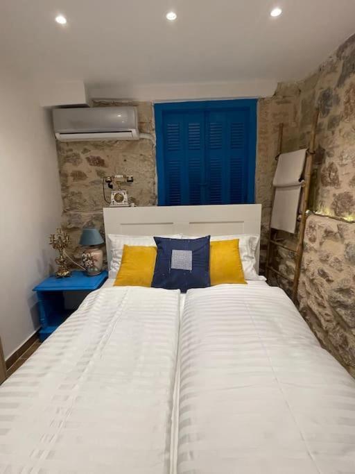 Stone Inn Near Acropolis & Metro 石头记 Felsenhohle Athen Eksteriør bilde