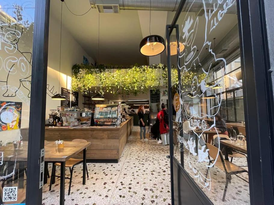 Stone Inn Near Acropolis & Metro 石头记 Felsenhohle Athen Eksteriør bilde