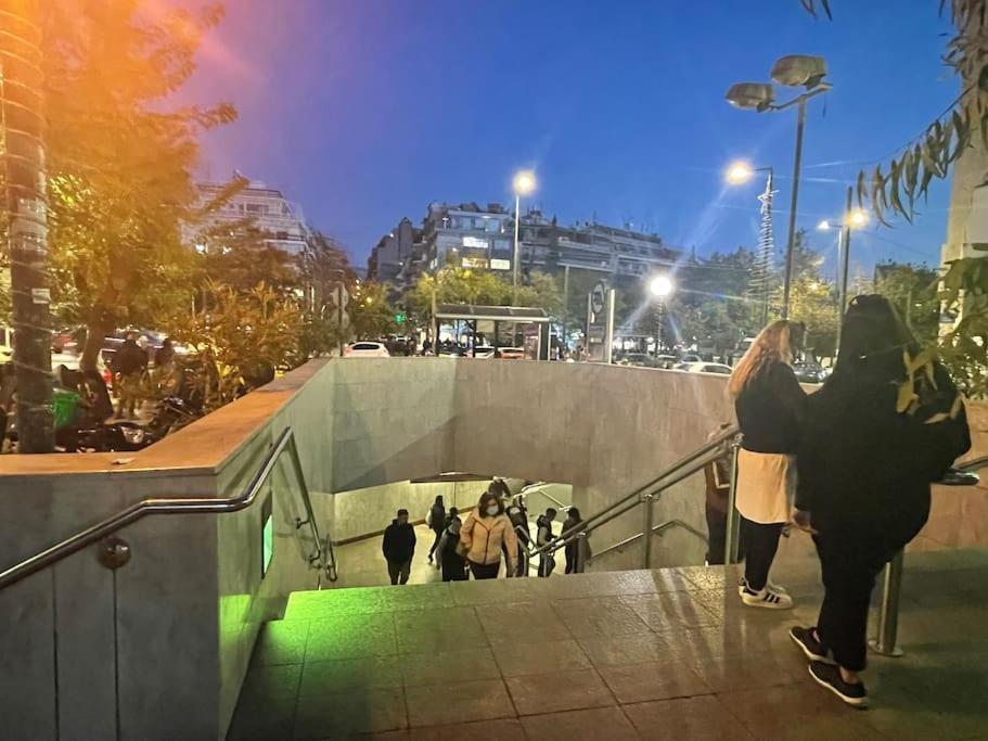 Stone Inn Near Acropolis & Metro 石头记 Felsenhohle Athen Eksteriør bilde